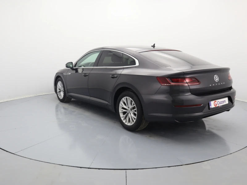 VW Arteon 2.0 TDI, снимка 8 - Автомобили и джипове - 47304852