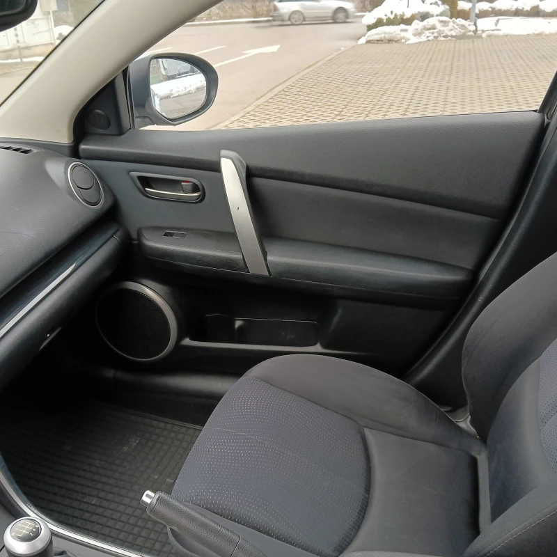 Mazda 6 2.0.140HP, снимка 11 - Автомобили и джипове - 48747362