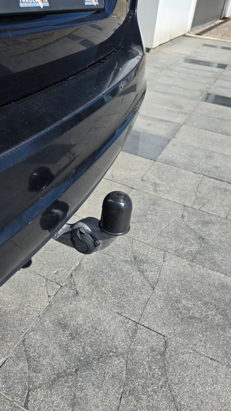 VW Sharan 2.0 TSI Ел Теглич, Всички екстри, снимка 6 - Автомобили и джипове - 51774749