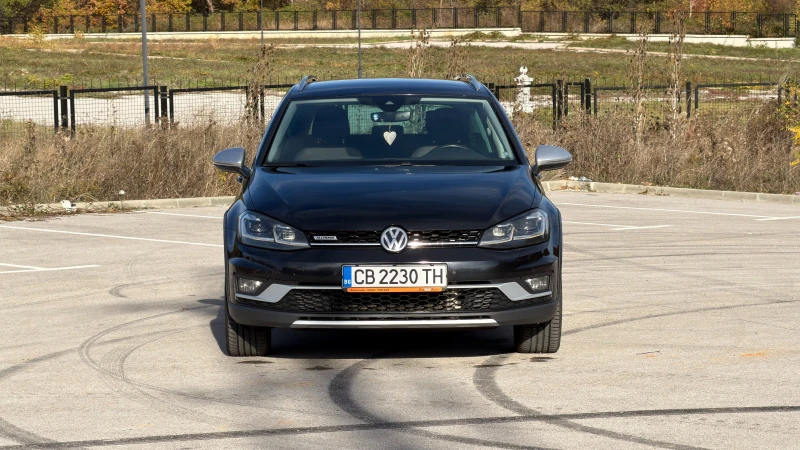 VW Golf ALLTRACK+ 2.0TDI+ 4Motion+ 184kc, снимка 3 - Автомобили и джипове - 52253627