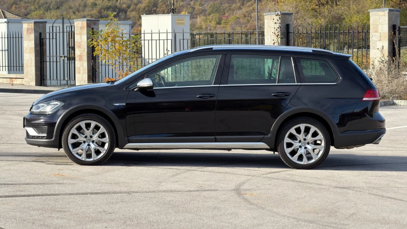 VW Golf ALLTRACK+ 2.0TDI+ 4Motion+ 184kc, снимка 6 - Автомобили и джипове - 52253627