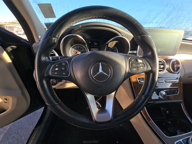 Mercedes-Benz C 300 4MATIC| BURMESTER| ЗАДНА КАМЕРА| KEYLESS GO| ПАНОР, снимка 10 - Автомобили и джипове - 52438265