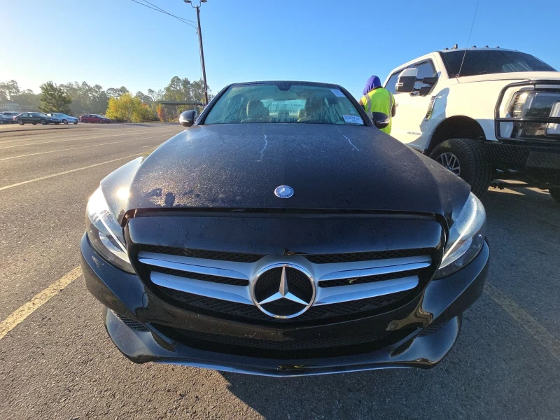 Mercedes-Benz C 300 4MATIC| BURMESTER| ЗАДНА КАМЕРА| KEYLESS GO| ПАНОР, снимка 2 - Автомобили и джипове - 52438265