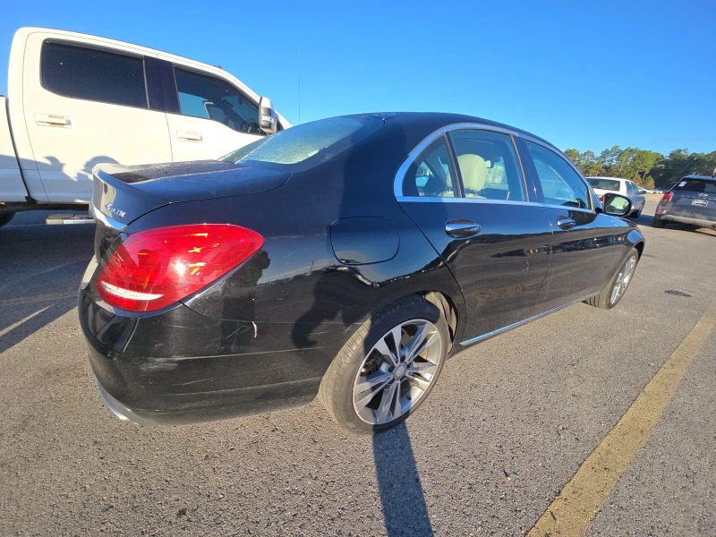 Mercedes-Benz C 300 4MATIC| BURMESTER| ЗАДНА КАМЕРА| KEYLESS GO| ПАНОР, снимка 4 - Автомобили и джипове - 52438265