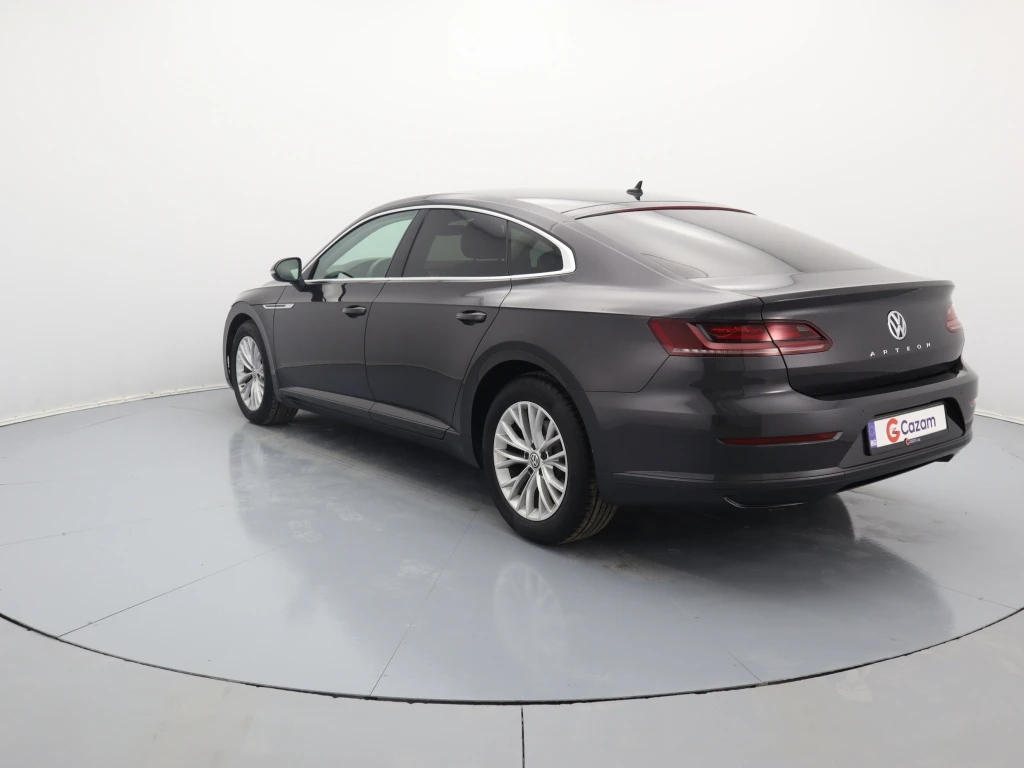 VW Arteon 2.0 TDI - изображение 8