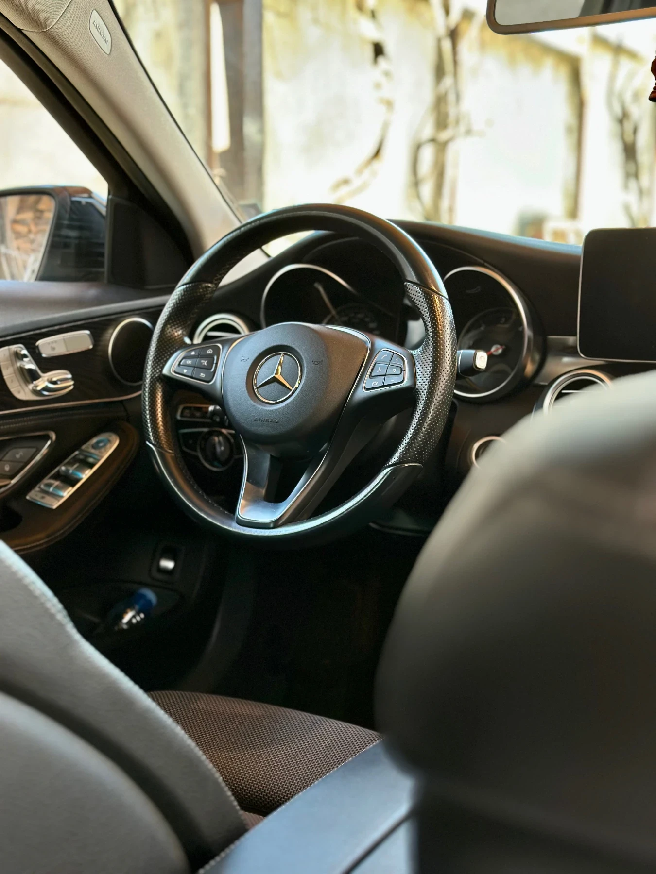 Mercedes-Benz C 220  - изображение 9