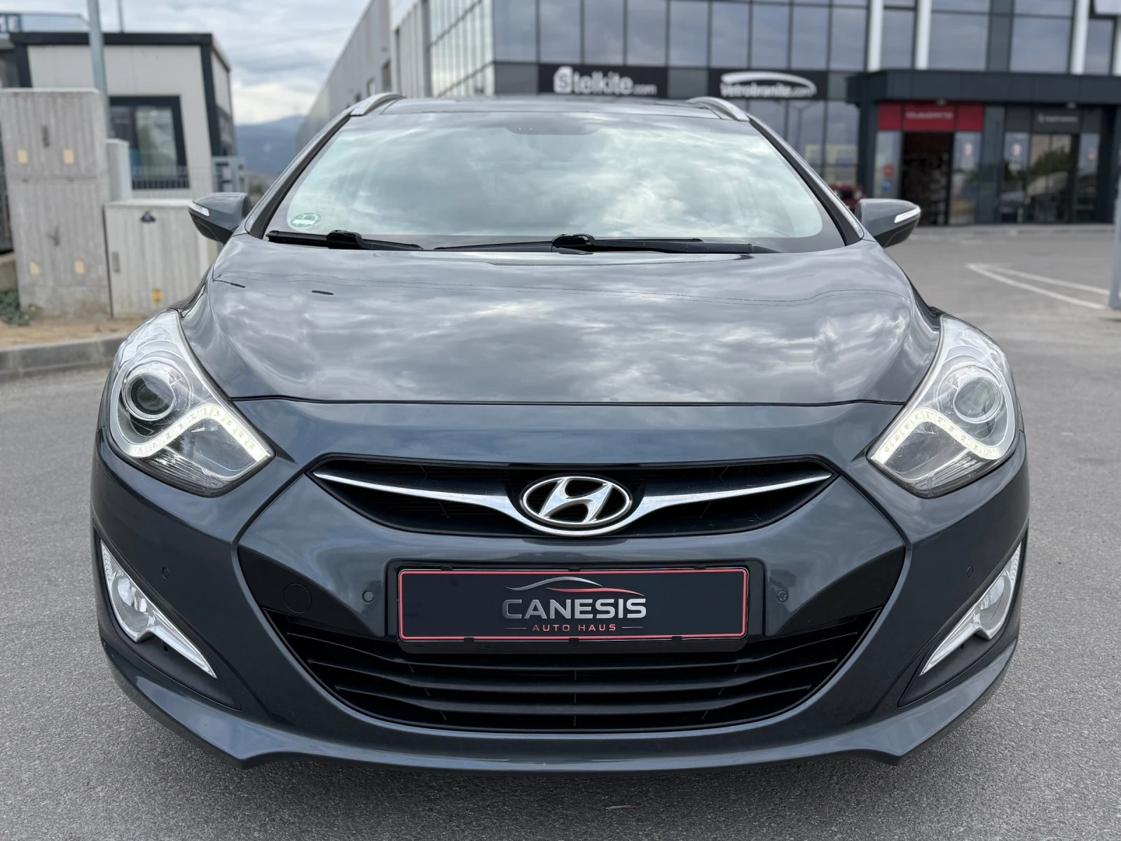 Hyundai I40 1.7CRDI* AVTOMAT* NAVI* PODGREV* PANORAMA* PARKTON - изображение 2