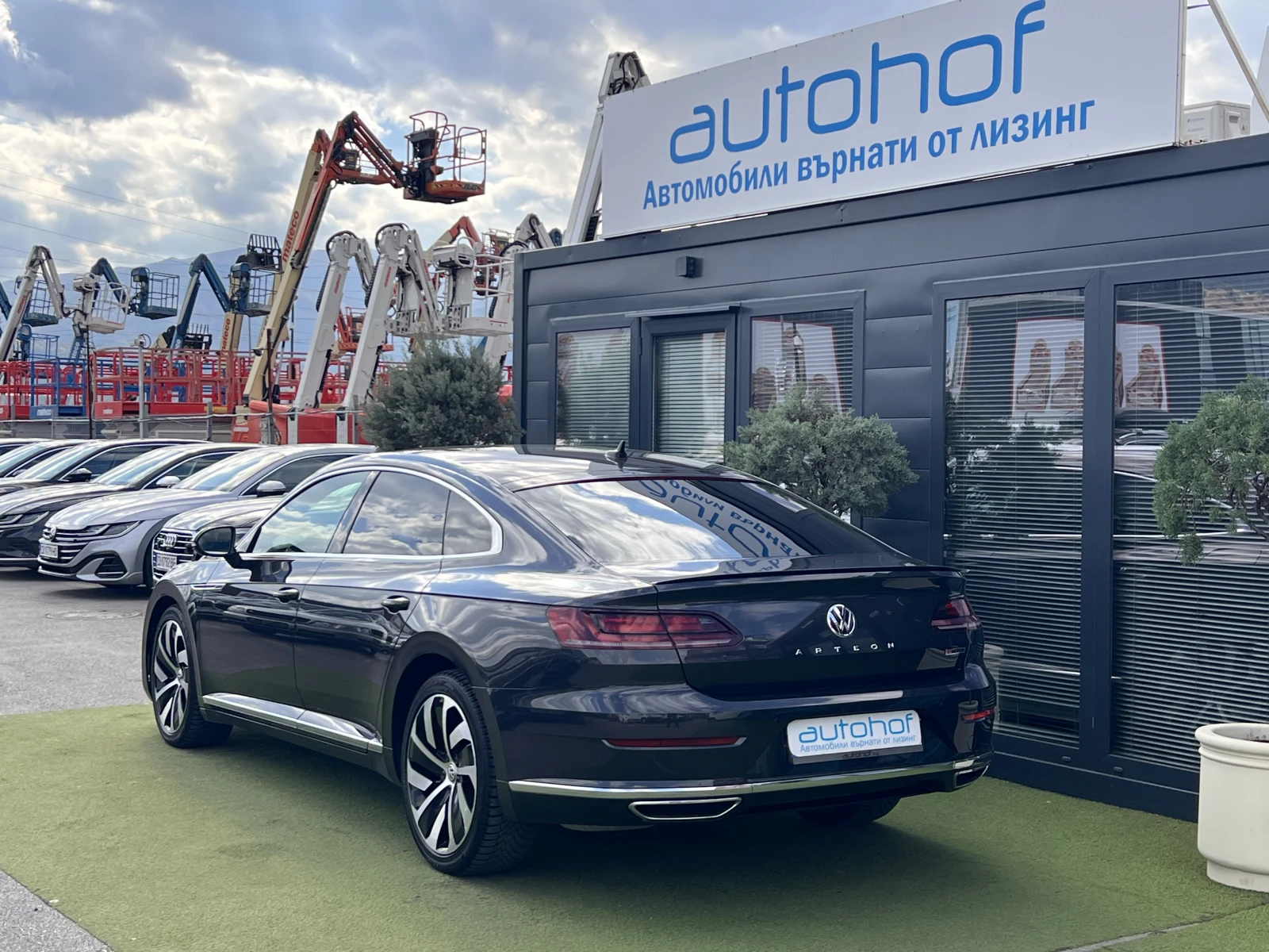 VW Arteon RLine/2.0TSI/272k.c./7AT/4MOTION | Mobile.bg — изображение 3