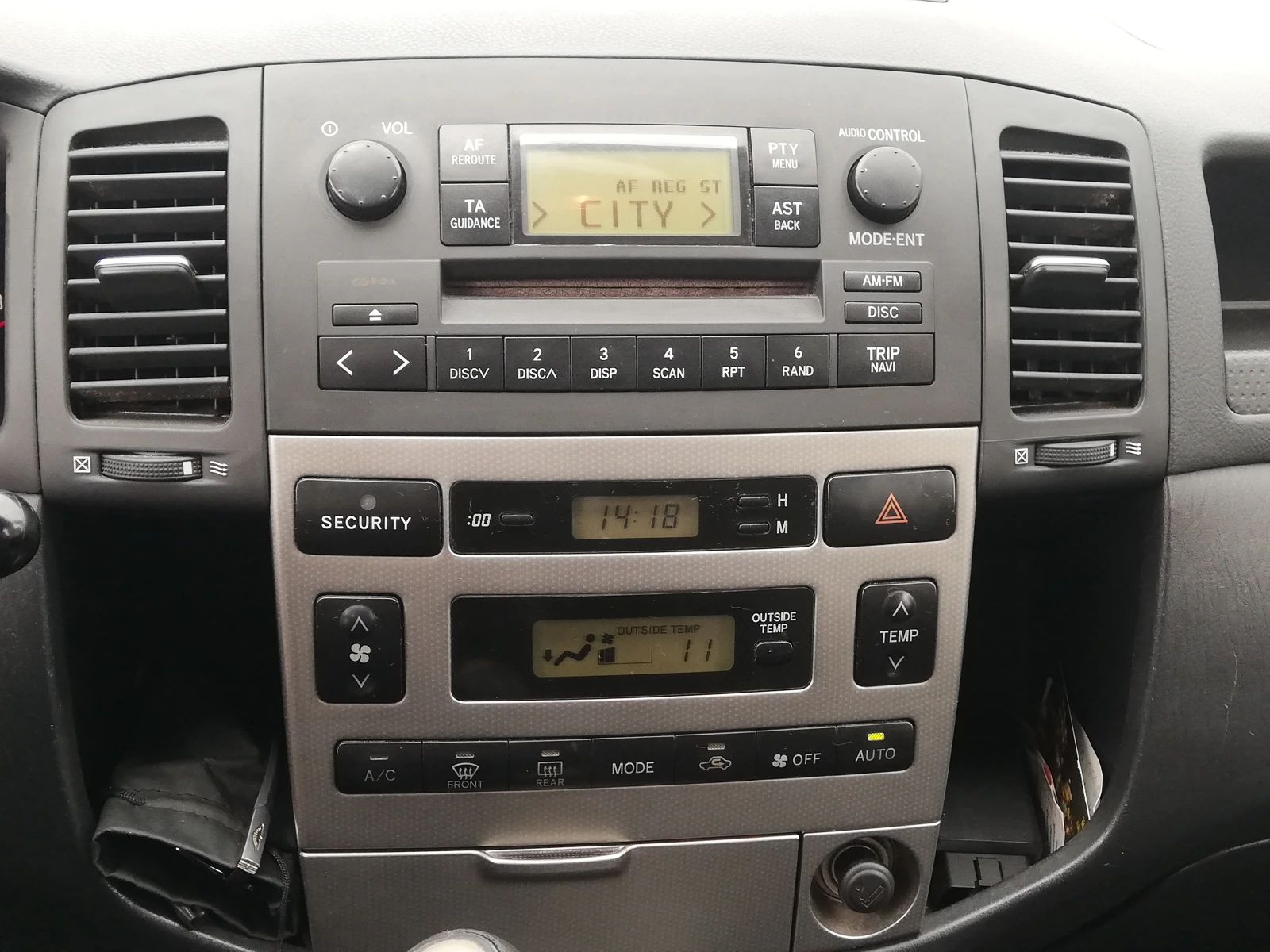 Toyota Corolla verso 1.8i Linea Sol/LPG | Mobile.bg   14