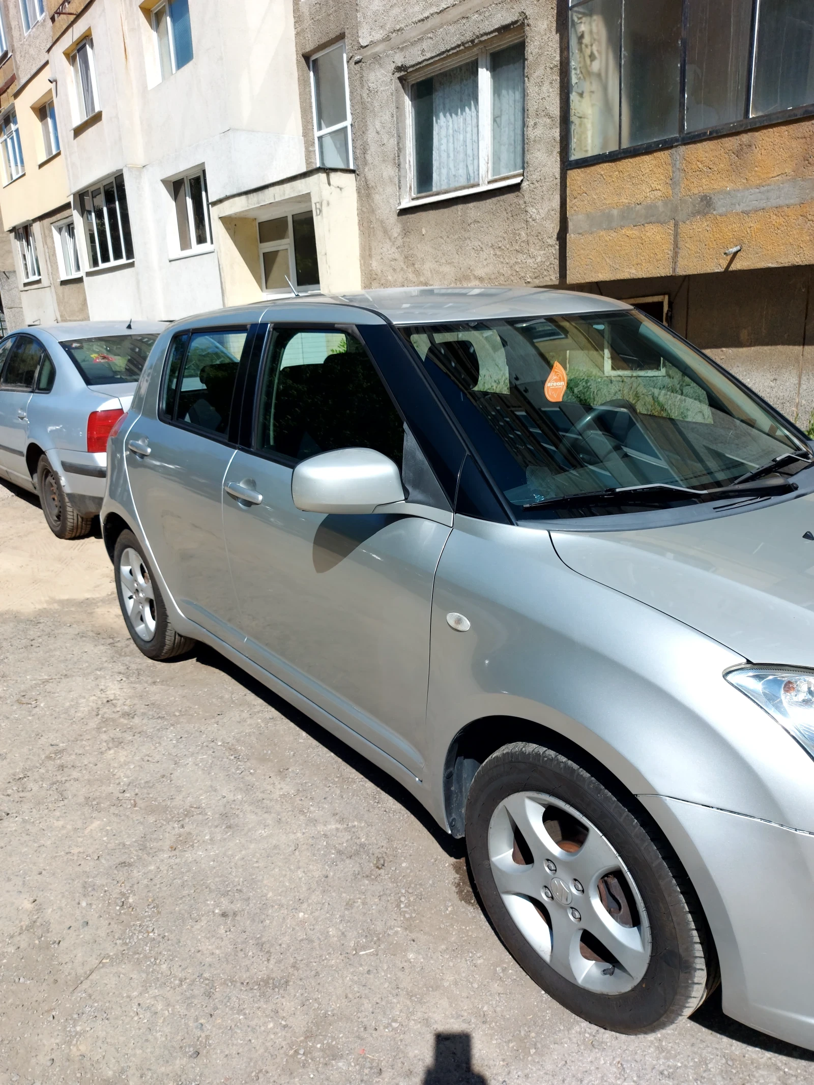 Suzuki Swift 1.3бензин 4х4  - изображение 3