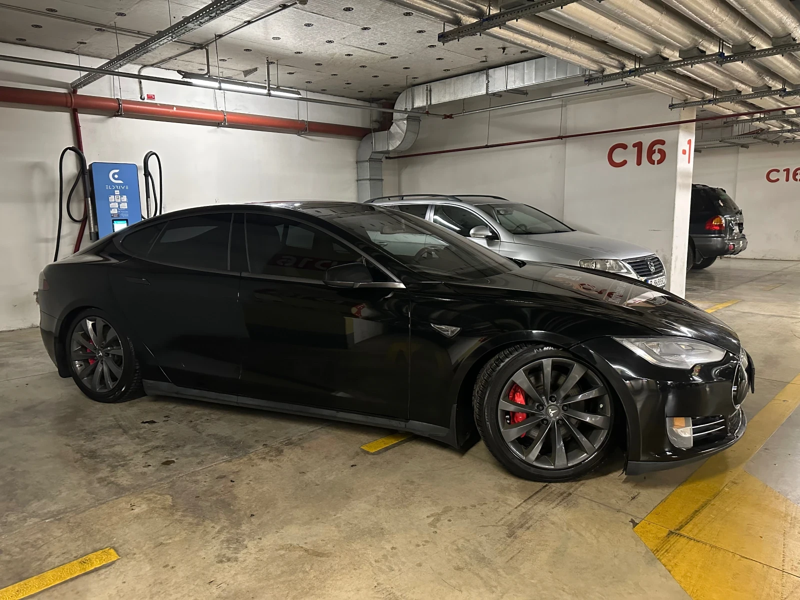 Tesla Model S P85Performance - изображение 5