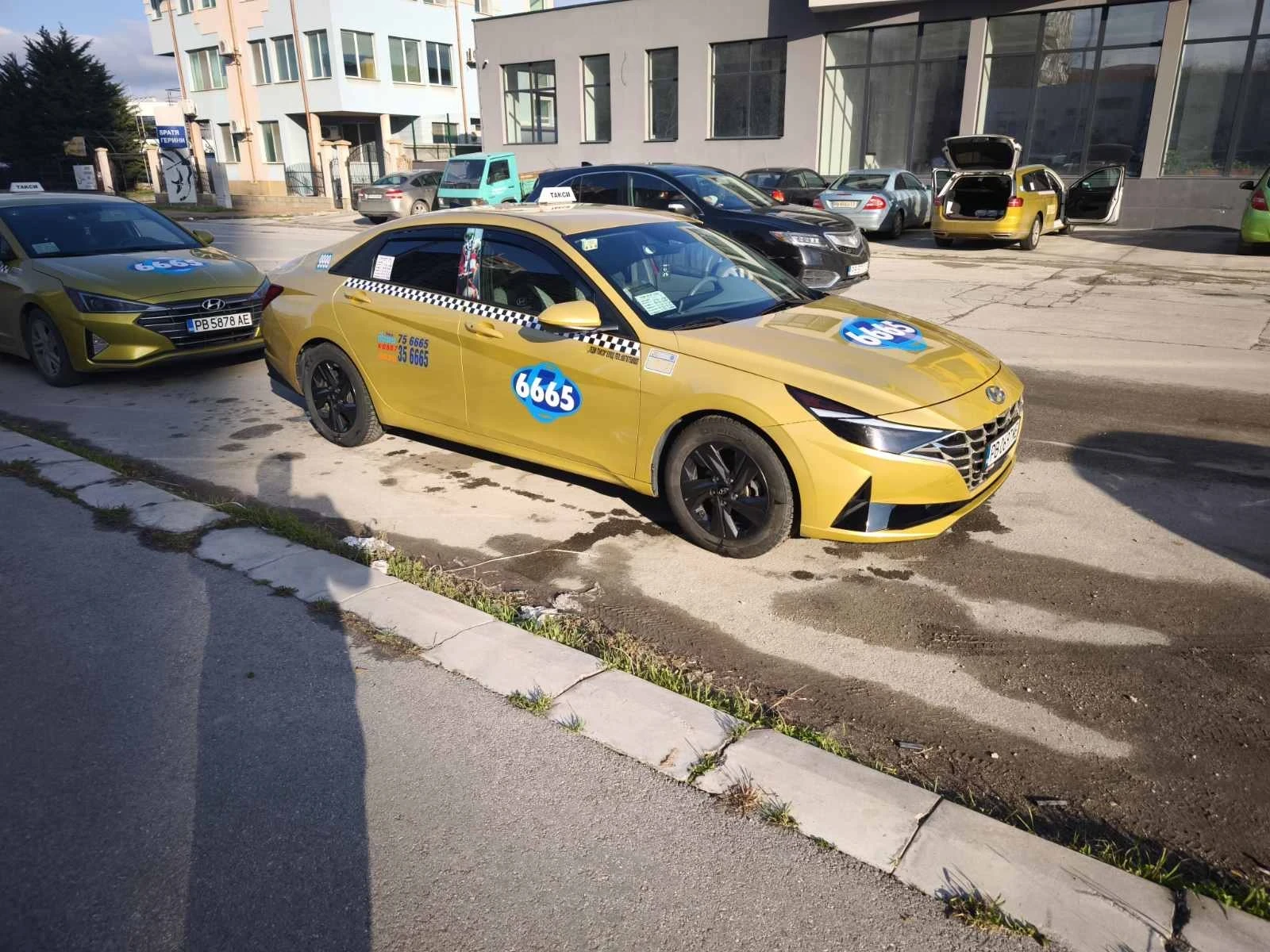 Hyundai Elantra 2.0 MPI | Mobile.bg � ����������� 1