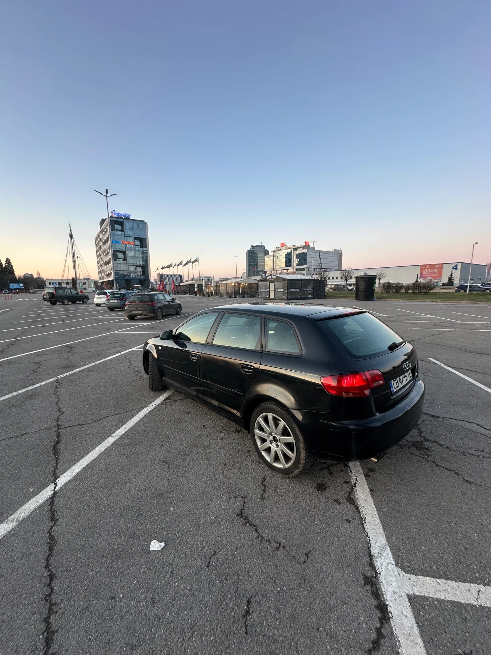 Audi A3 2.0Tfsi Quattro S-line Bose - изображение 5