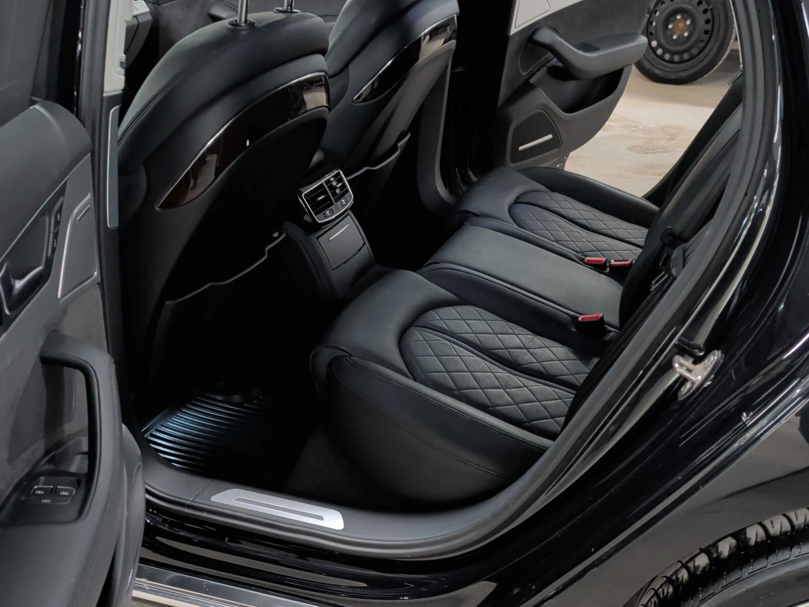 Audi A8 3.0 TDI * * ��������� * * CARFAX * * ���� ������ * | Mobile.bg � ����������� 13