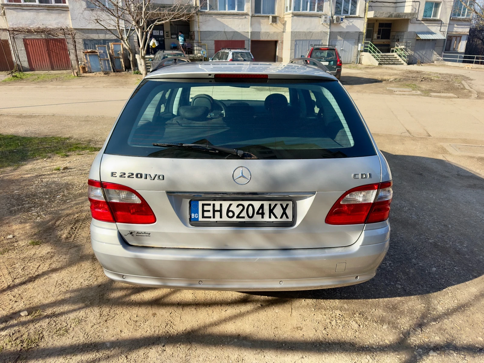 Mercedes-Benz E 220 Е 220 CDI, снимка 6 - Автомобили и джипове - 53715530