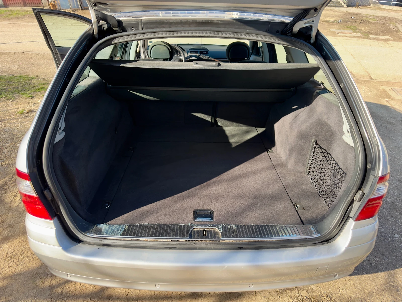 Mercedes-Benz E 220 Е 220 CDI, снимка 9 - Автомобили и джипове - 53715530