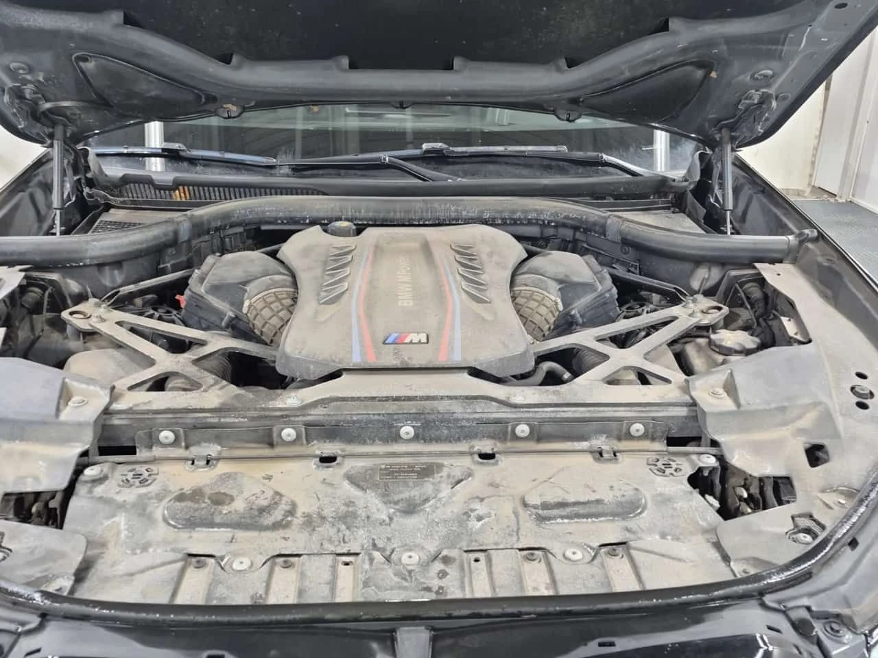 BMW X5M * COMPETITION * CARFAX * ОТ ПРЕДСТАВИТЕЛСТВО * , снимка 16 - Автомобили и джипове - 53910911