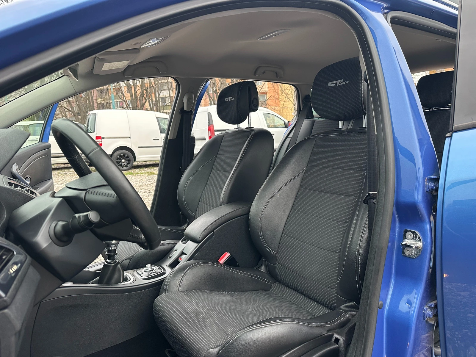 Renault Megane 1.9DCI 131kc GT-LINE FULLL, снимка 9 - Автомобили и джипове - 54041963