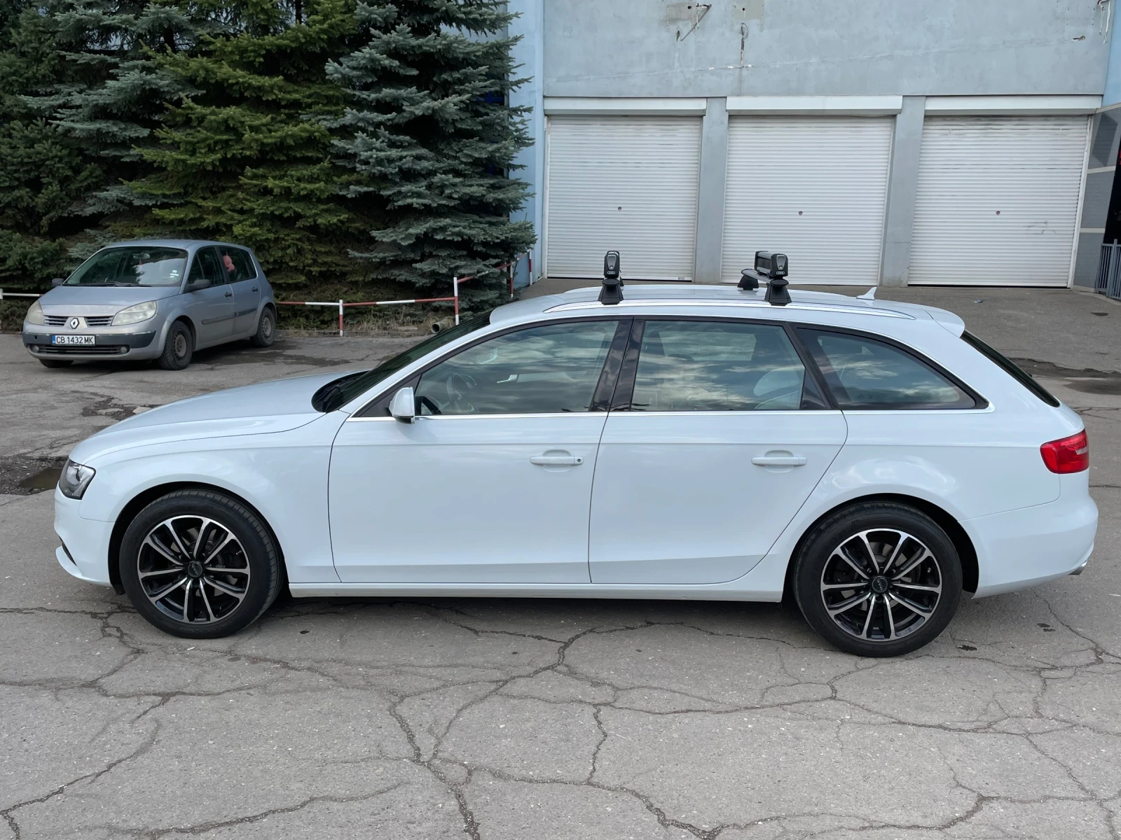 Audi A4 Avant 2.0 TDI, снимка 5 - Автомобили и джипове - 54321389