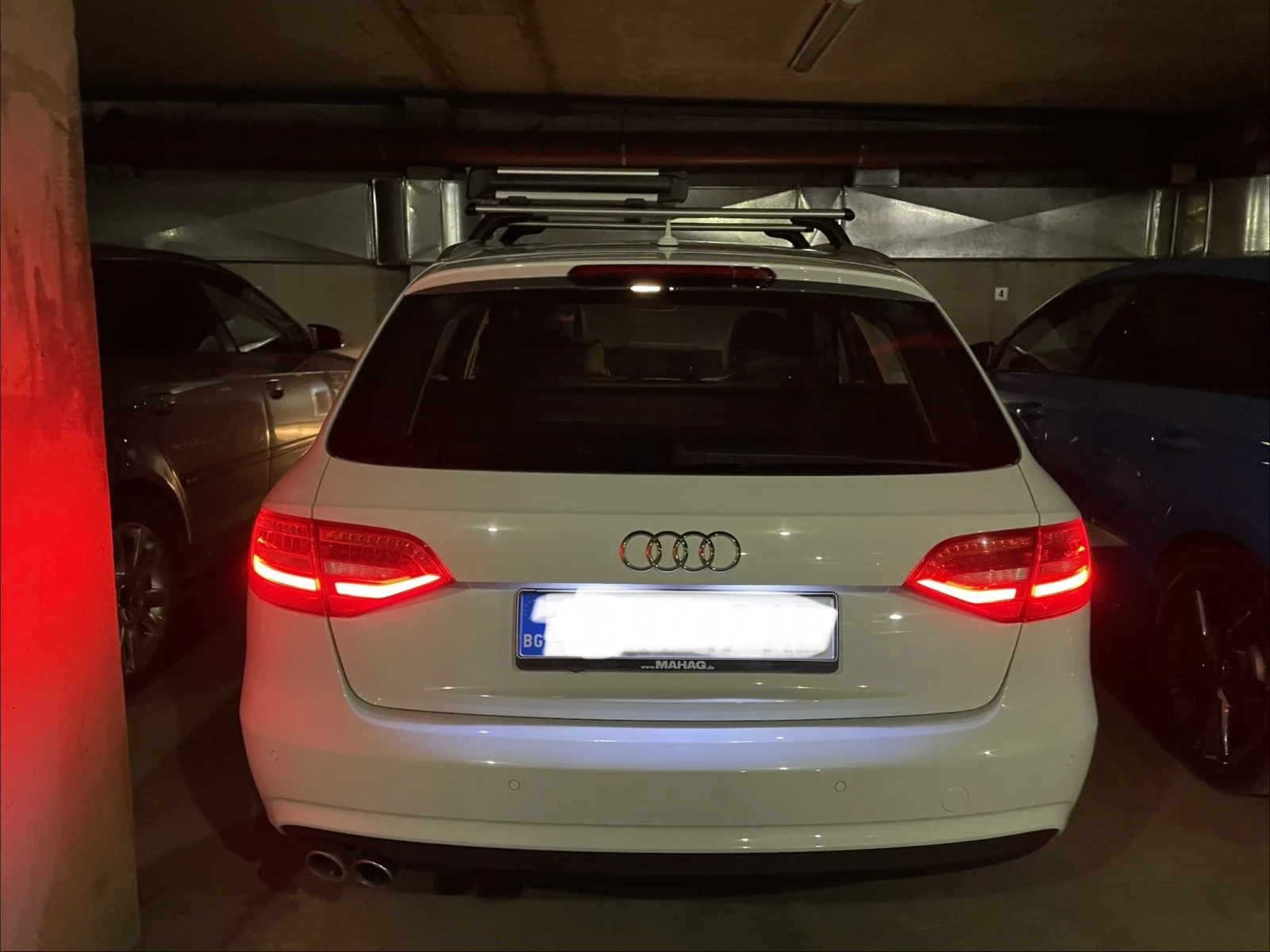 Audi A4 Avant 2.0 TDI, снимка 16 - Автомобили и джипове - 54321389
