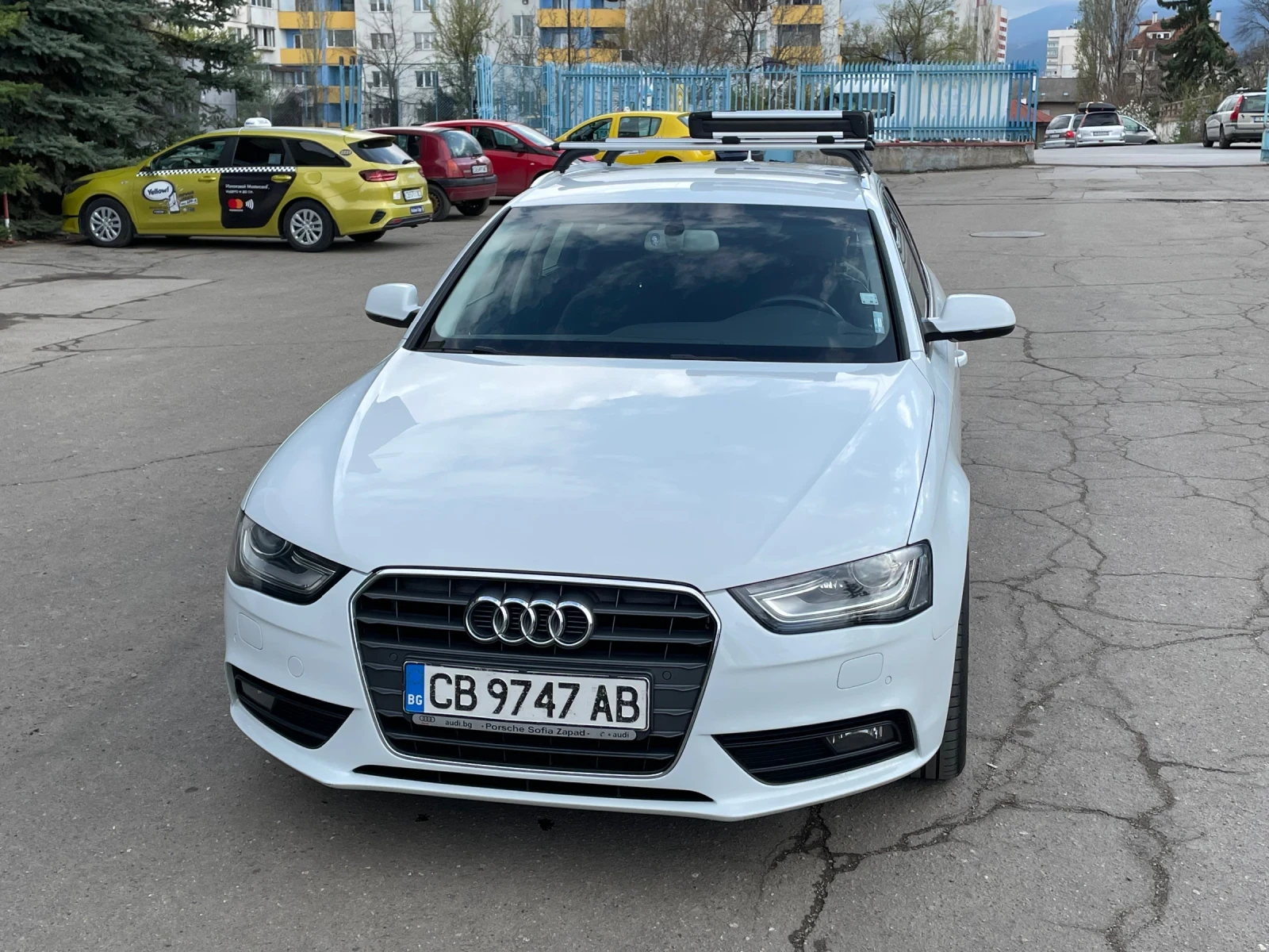 Audi A4 Avant 2.0 TDI, снимка 2 - Автомобили и джипове - 54321389
