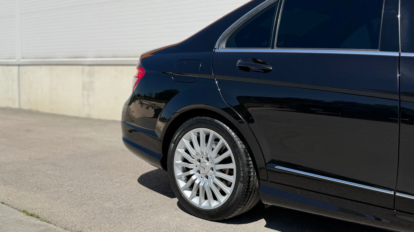 Mercedes-Benz C 250 2.5L/AMG/66000КМ/ЯПОНИЯ, снимка 8 - Автомобили и джипове - 54555399