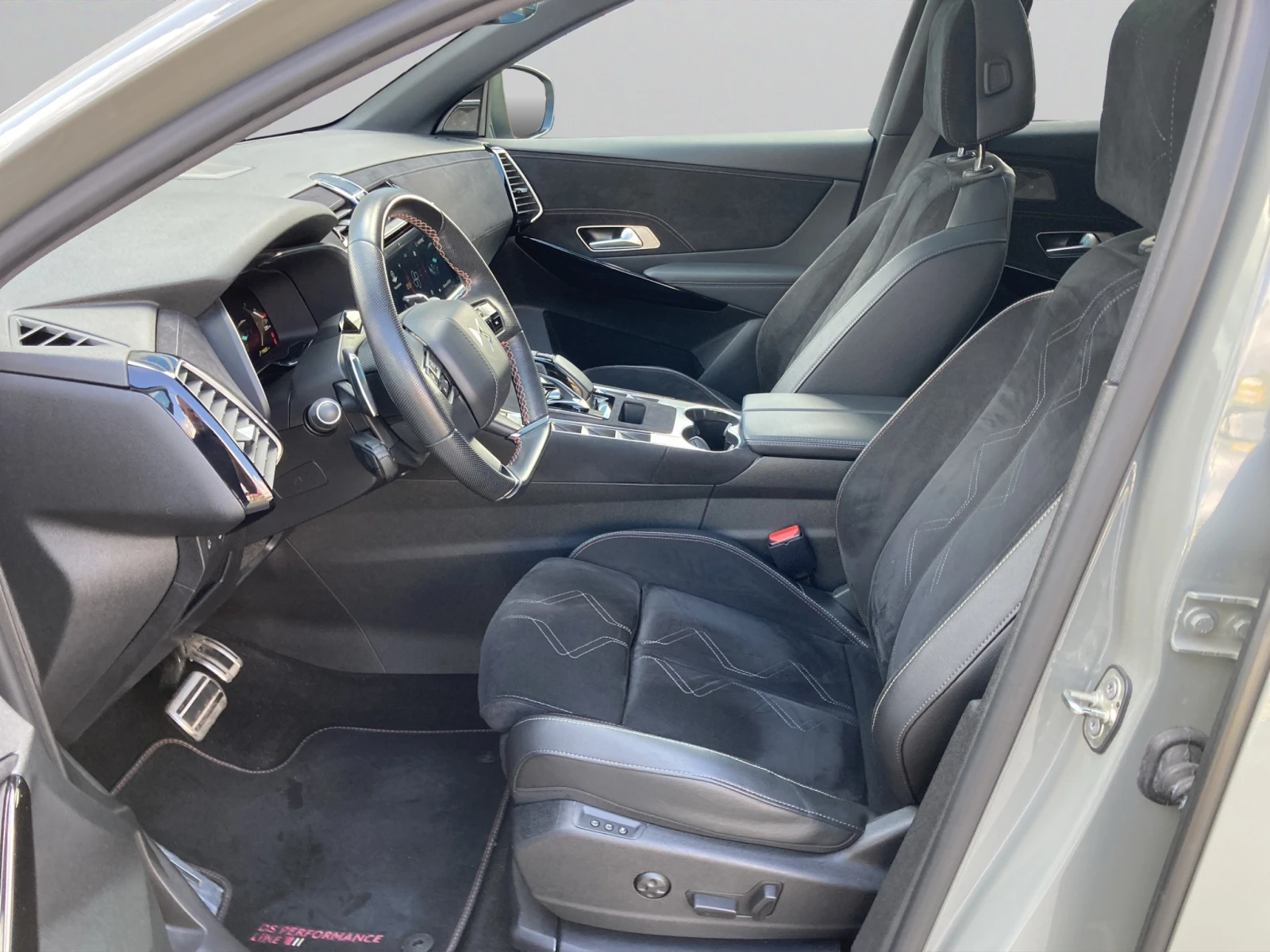 DS DS 7 PERFORMANCE LINE + E-TENSE 300 4X4 EAT8, снимка 10 - Автомобили и джипове - 54752507