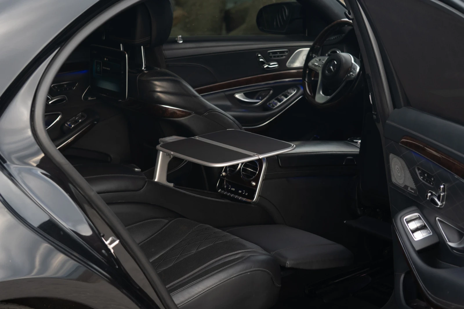 Mercedes-Benz S 560 FULL/ 3TV/ ПАСАЖЕР ПАКЕТ, снимка 13 - Автомобили и джипове - 54929731