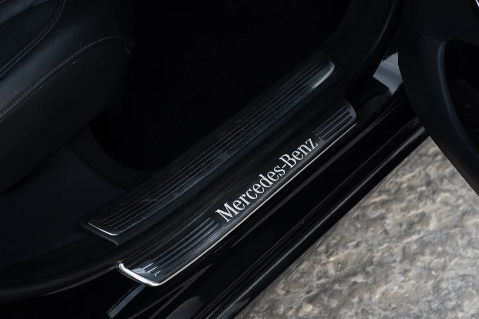 Mercedes-Benz S 560 FULL/ 3TV/ ПАСАЖЕР ПАКЕТ, снимка 15 - Автомобили и джипове - 54929731