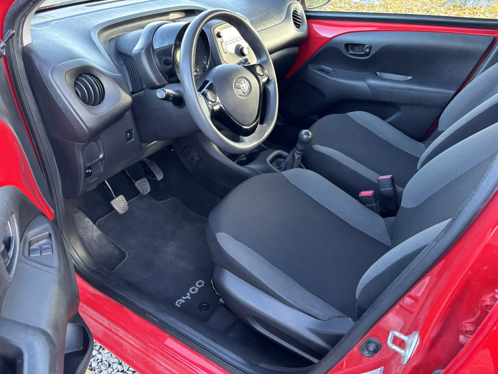 Toyota Aygo X-start 1.0, снимка 7 - Автомобили и джипове - 54958707