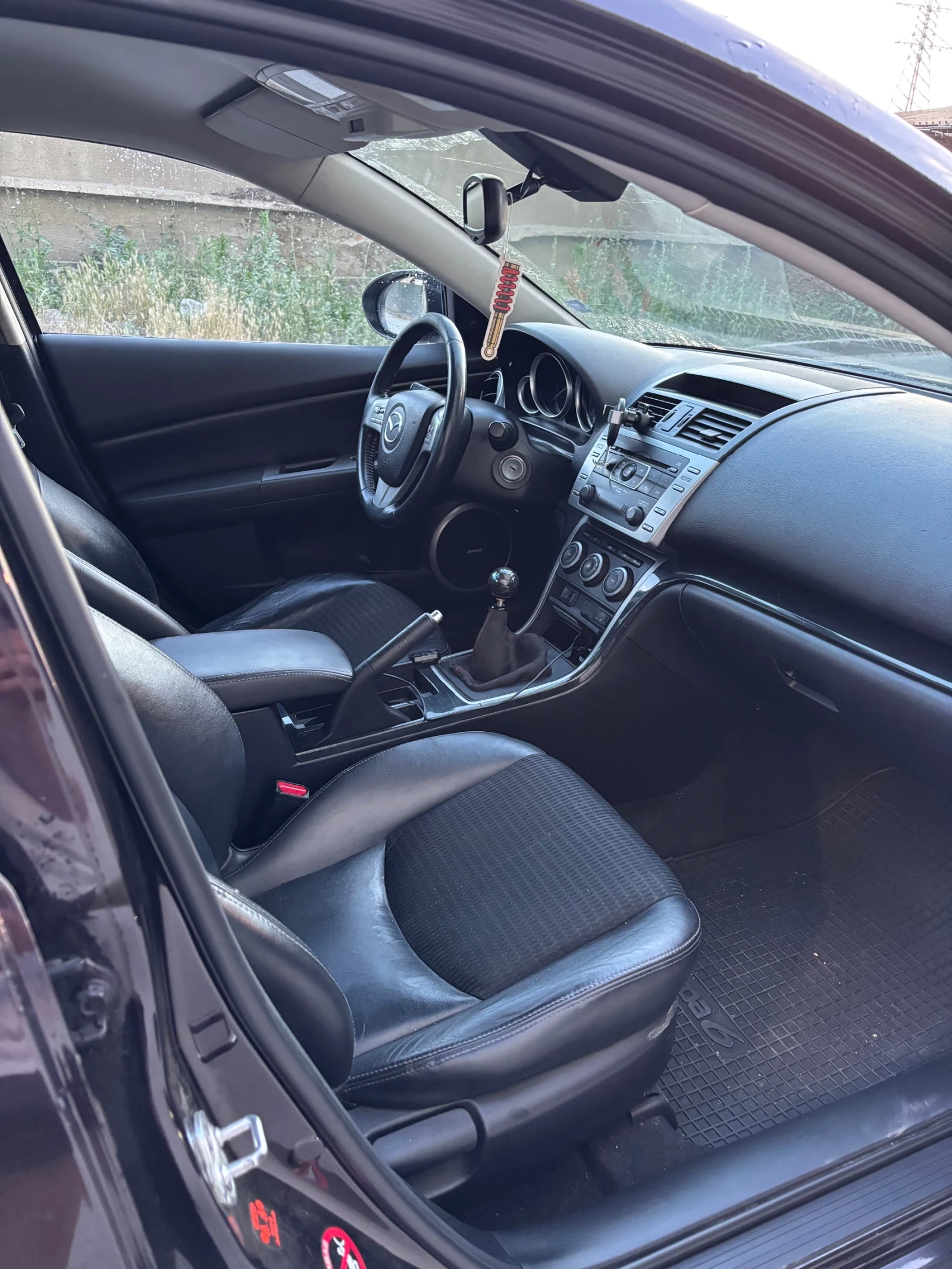 Mazda 6 2.5 GH sport, снимка 8 - Автомобили и джипове - 54993560