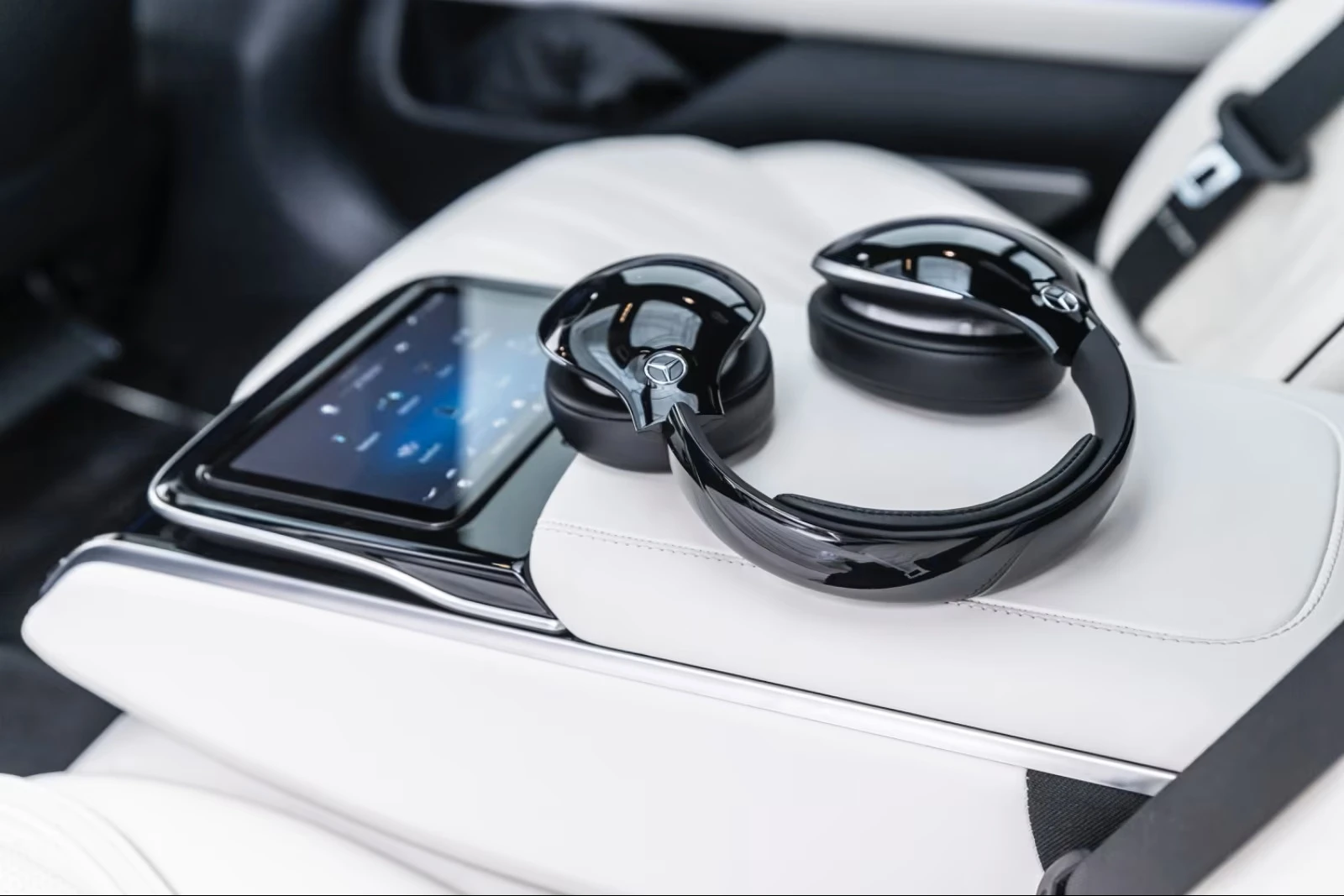 Mercedes-Benz S 63 AMG, снимка 10 - Автомобили и джипове - 55031368