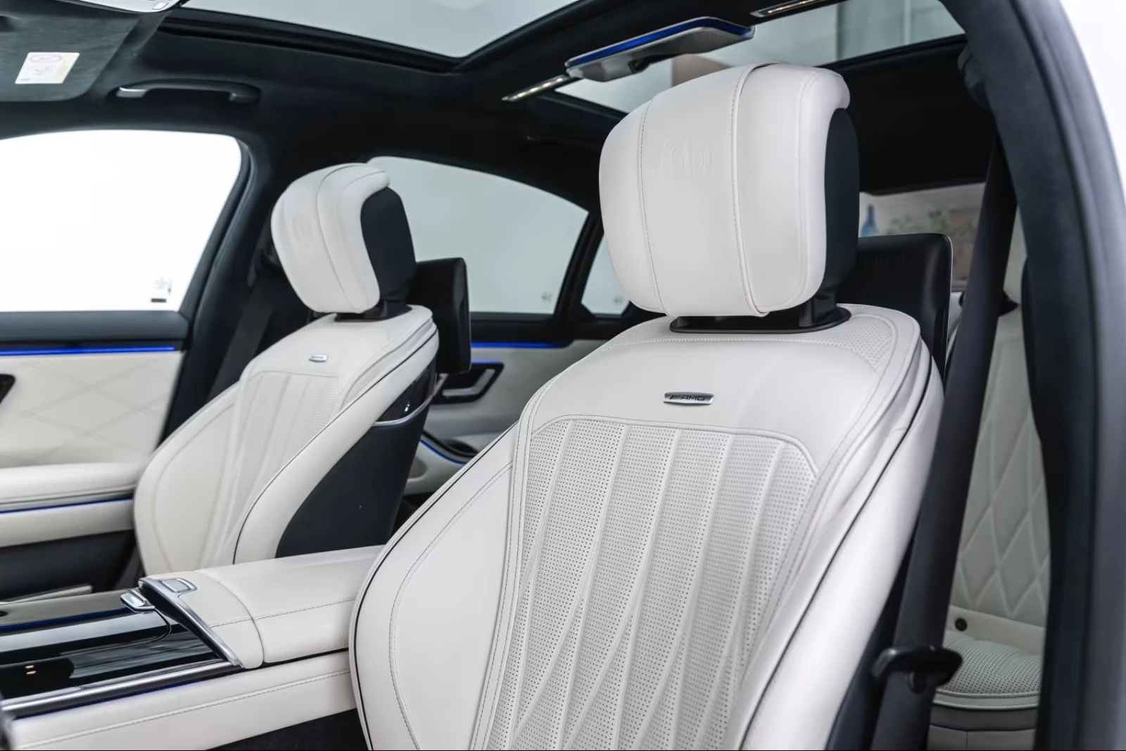 Mercedes-Benz S 63 AMG, снимка 6 - Автомобили и джипове - 55031368