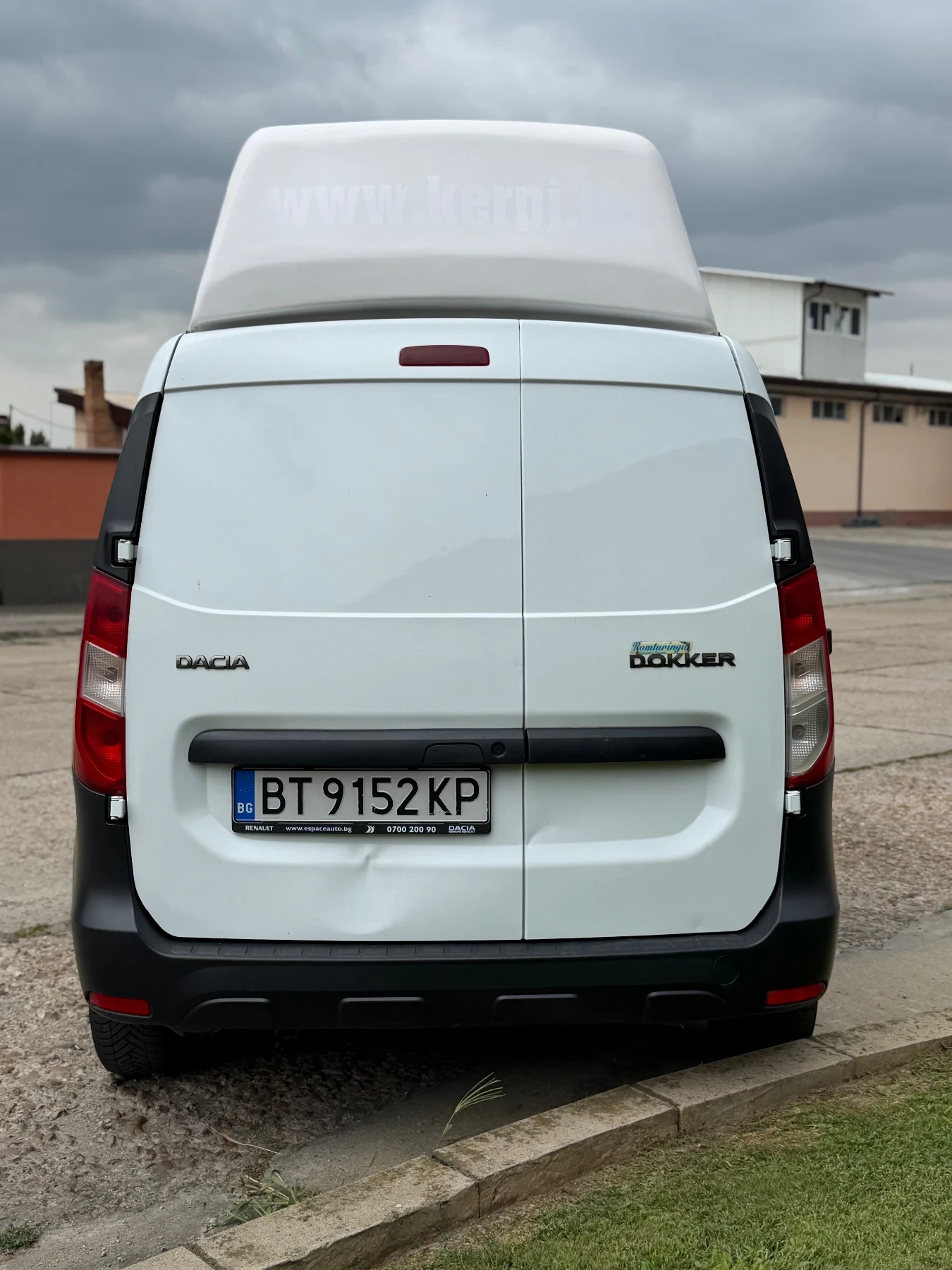 Dacia Dokker, снимка 4 - Автомобили и джипове - 55389424