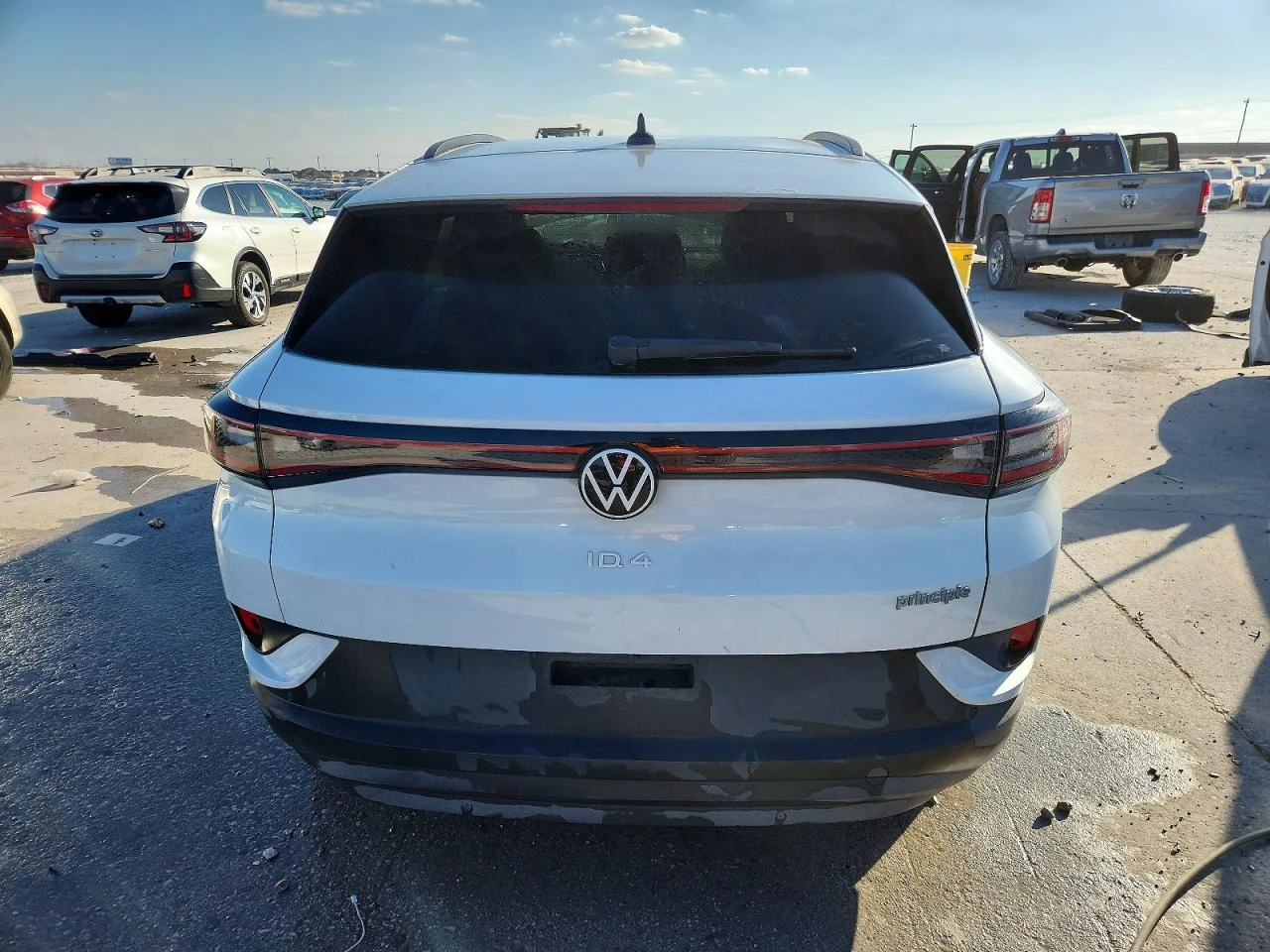 VW ID.4 PRO* ПОДГРЕВ* КАМЕРА* KEYLESS* , снимка 6 - Автомобили и джипове - 55537173
