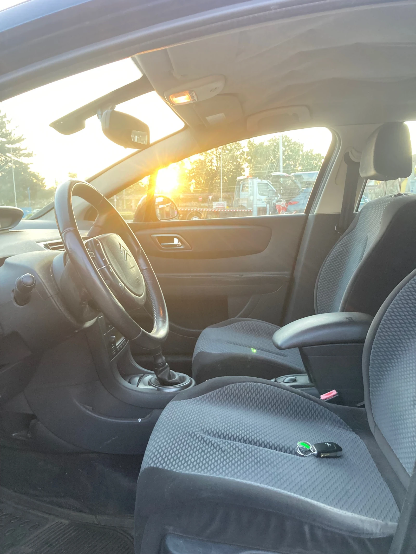 Citroen C4, снимка 6 - Автомобили и джипове - 55996523