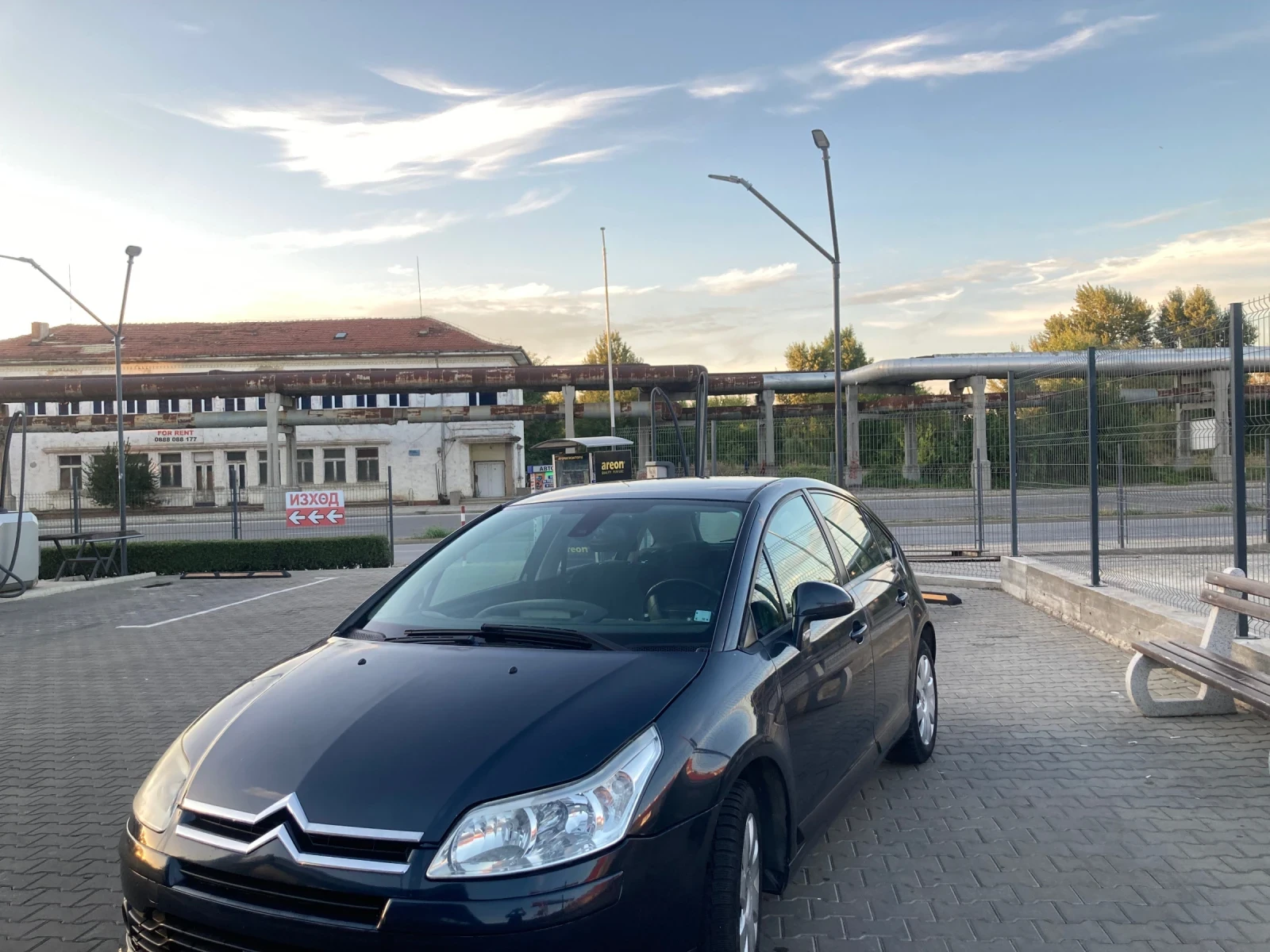 Citroen C4, снимка 2 - Автомобили и джипове - 55996523