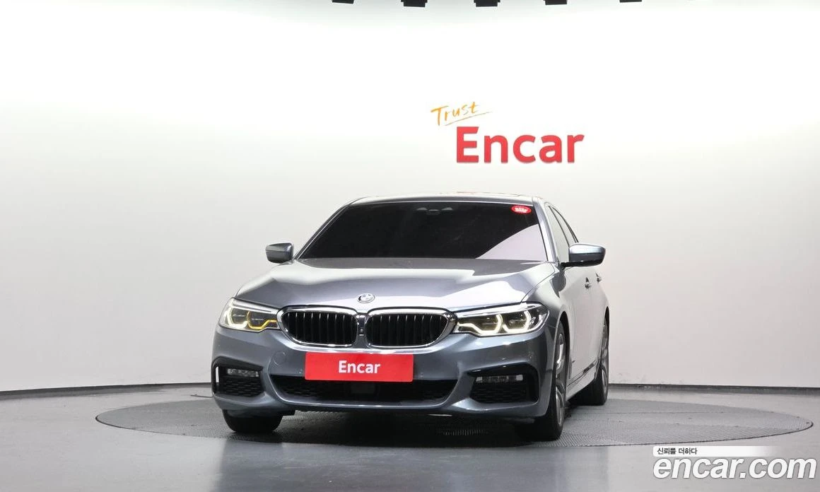 BMW 530 530i M Sport Package Plus, снимка 3 - Автомобили и джипове - 56157009