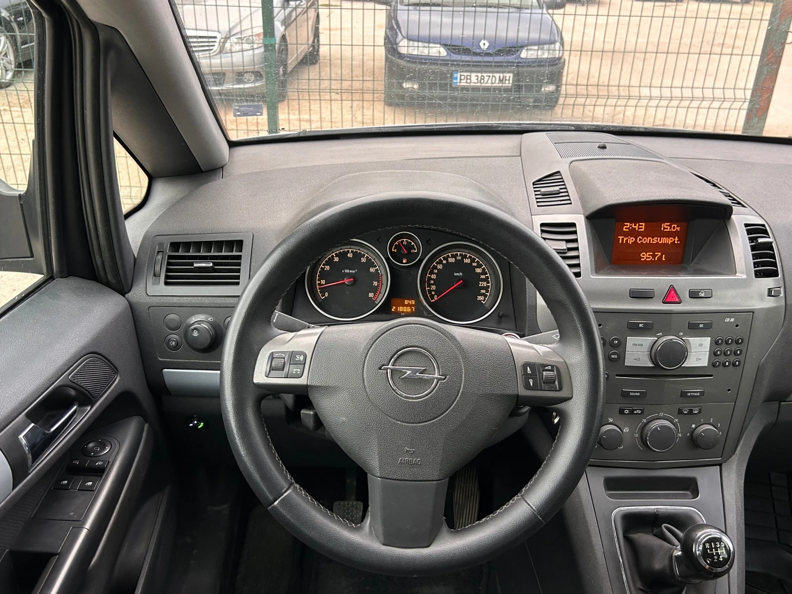 Opel Meriva, снимка 12 - Автомобили и джипове - 56183353