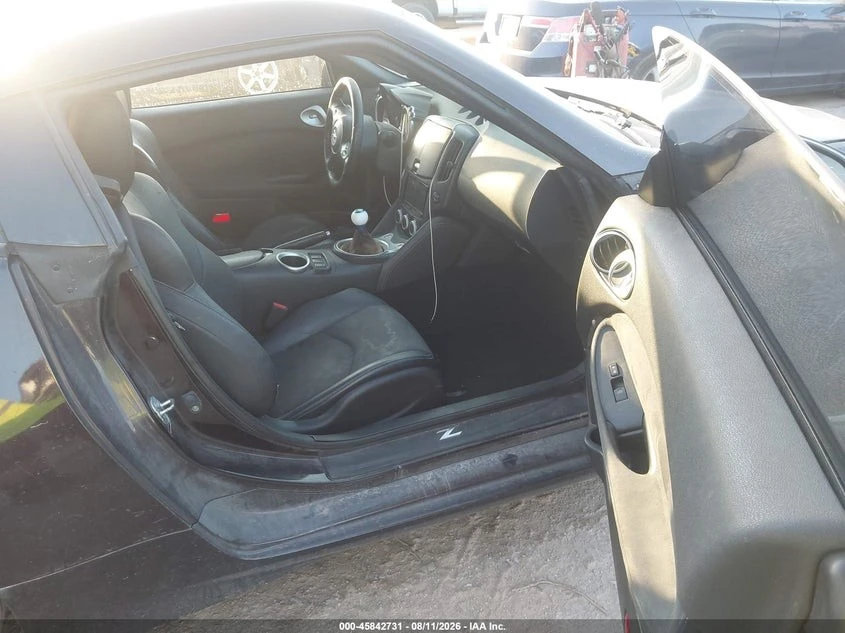 Nissan 370Z TOURING* КОЖА* ПОДГРЕВ* MANUAL* , снимка 7 - Автомобили и джипове - 56197294