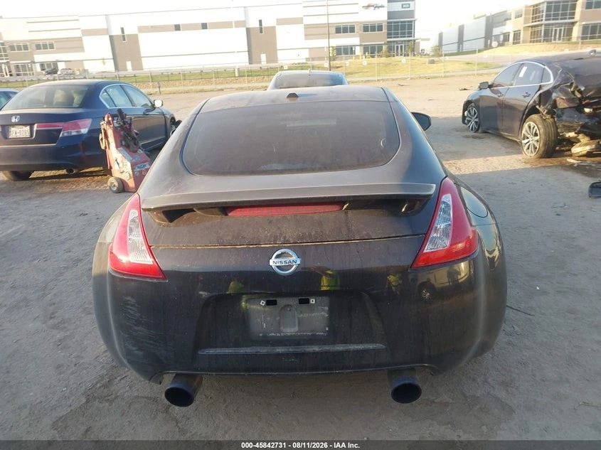 Nissan 370Z TOURING* КОЖА* ПОДГРЕВ* MANUAL* , снимка 15 - Автомобили и джипове - 56197294