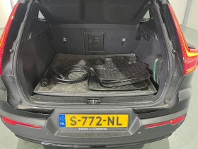 Volvo XC40 Core 69kWh, снимка 7