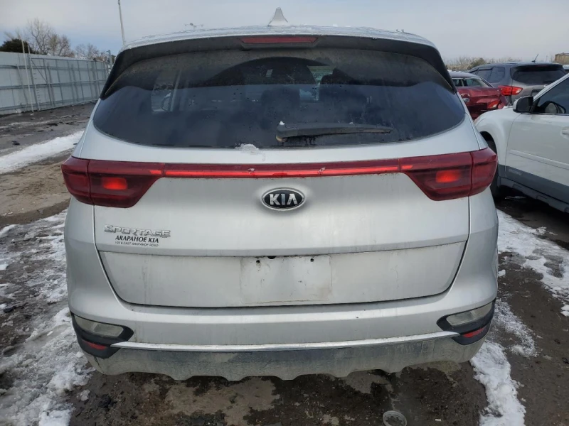 Kia Sportage LX / КРАЙНА ЦЕНА ДО БЪЛГАРИЯ!!!, снимка 5 - Автомобили и джипове - 49450568