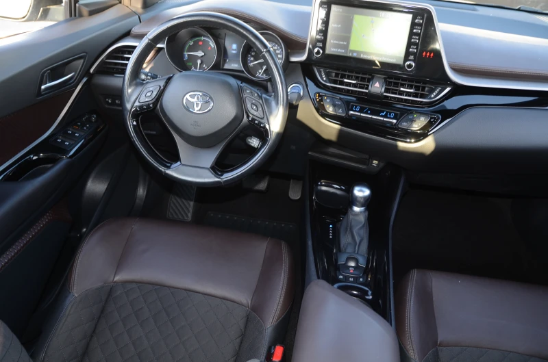 Toyota C-HR 1.8 HYBRID FACELIFT !!!63000!!! , снимка 9 - Автомобили и джипове - 52573144