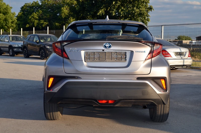 Toyota C-HR 1.8 HYBRID FACELIFT !!!63000!!! , снимка 4 - Автомобили и джипове - 52573144