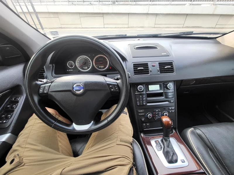 Volvo Xc90 D5 , снимка 12 - Автомобили и джипове - 52580502