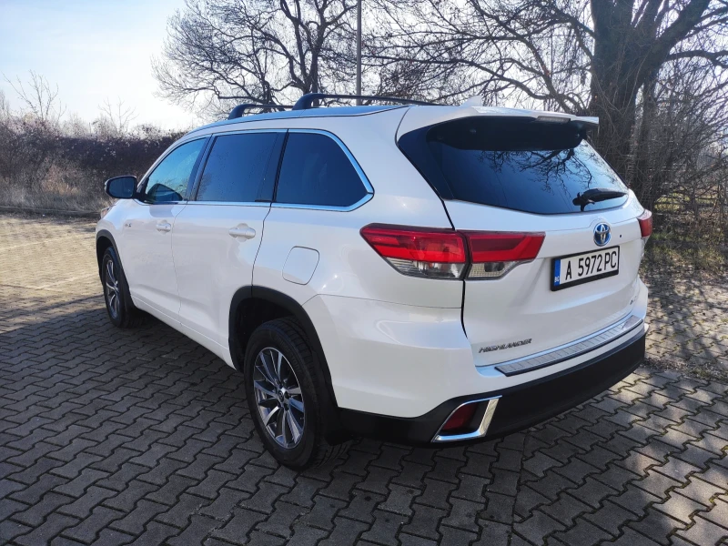 Toyota Highlander Хибрид, снимка 5 - Автомобили и джипове - 53411801