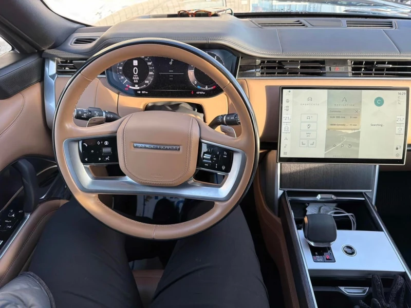 Land Rover Range rover  SE / CARFAX /360 / LED / PANO / DISTRONIC , снимка 9 - Автомобили и джипове - 53422258