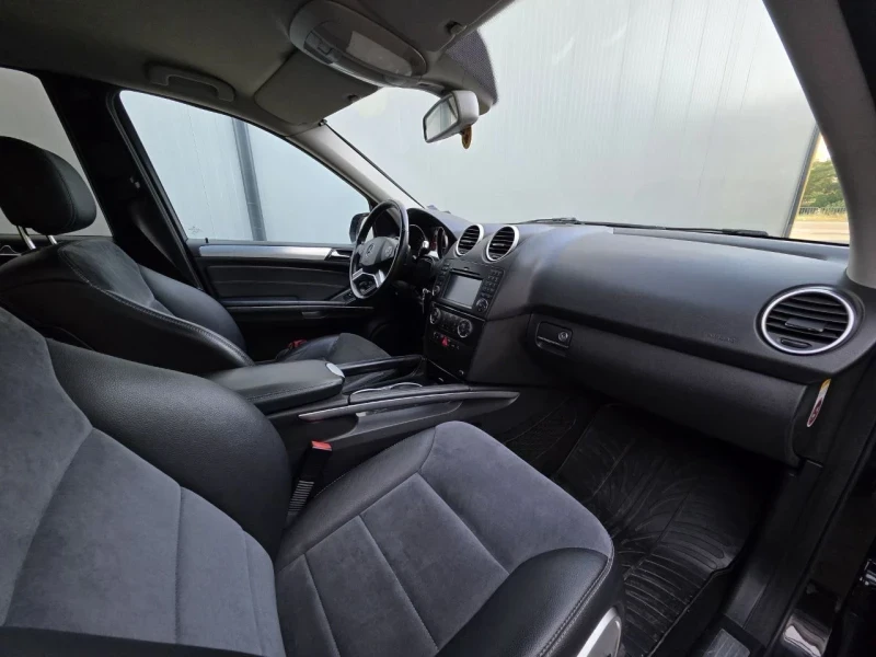 Mercedes-Benz ML 350 ML 350 CDI 4 MATIC, снимка 14 - Автомобили и джипове - 53174418