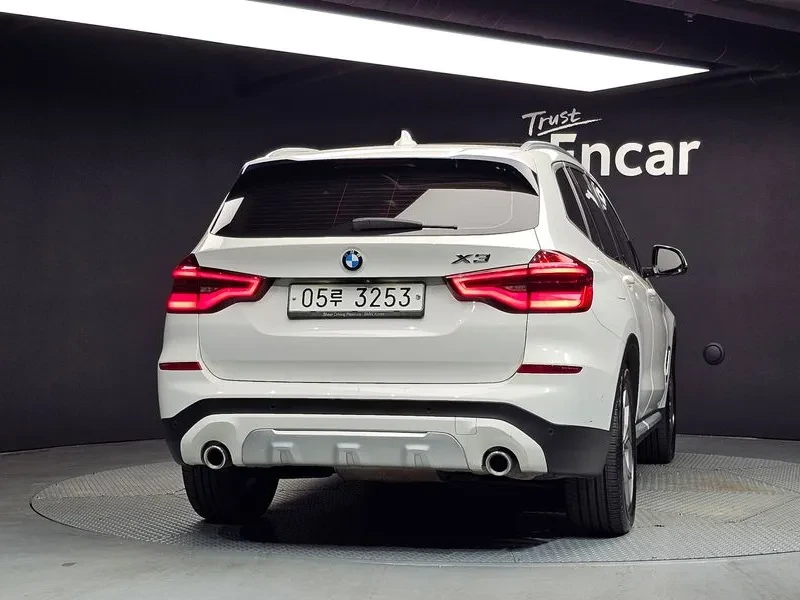 BMW X3 20d xDrive/ PANO/ �����/ HEAD UP/ �������� | Mobile.bg � ����������� 4